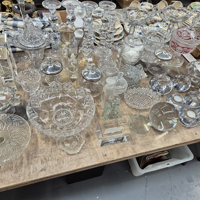 Lot 697 - Clear glass candlesticks, night light holders...