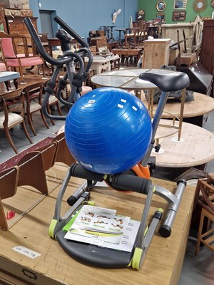 Lot 156 - Exercise equipment.