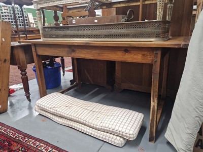 Lot 173 - A rustic pine scullery table