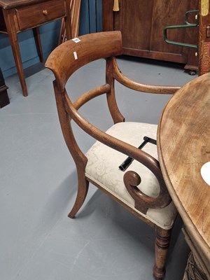 Lot 185 - A set of ten early Victorian mahogany dining...