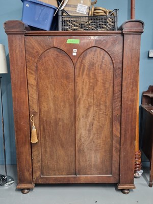 Lot 208 - An interesting William IV wardrobe/hall...