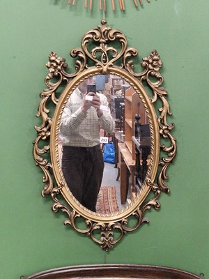 Lot 253 - A gilt framed wall mirror