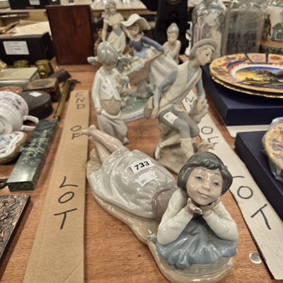 Lot 733 - Six Nao, Lladro and related figures