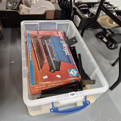 Lot 789 - A boxed Super Grillogaz pair of gas rings