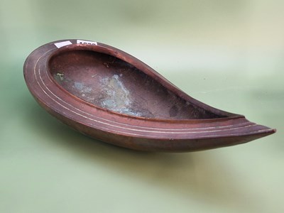 Lot 1288 - A vintage large Yoni Lingam bowl