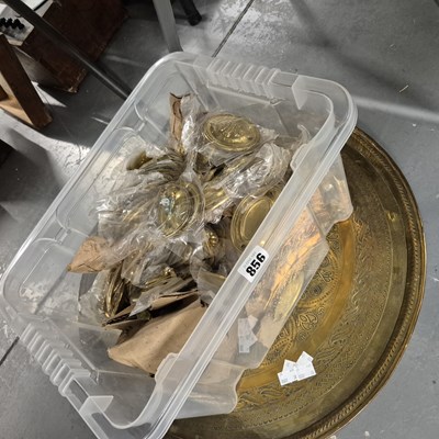 Lot 856 - Brass drawer handles together with a brass tray