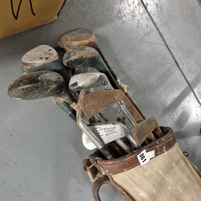 Lot 861 - A bag of vintage golf clubs
