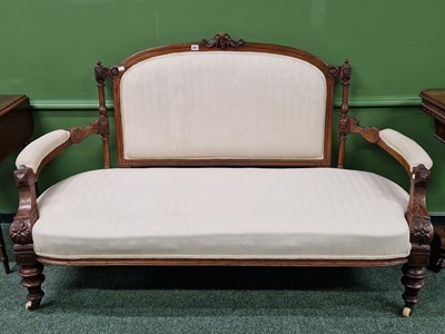 Lot 297 - A Victorian show frame salon settee