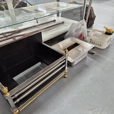 Lot 905 - An EcoSmart Fire bioethanol burner together...