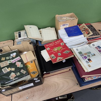Lot 935 - A collection of stamp albums and loose stamps