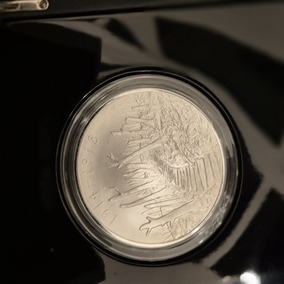 Lot 1343 - Silver proof coin. "Reality 2015" UK Five...