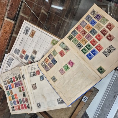 Lot 969 - Three vintage stamp albums