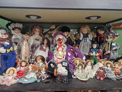 Lot 504 - A collection of 20th century bisque headed...