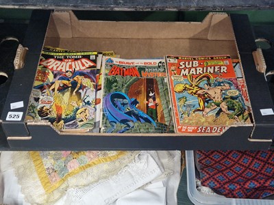 Lot 525 - A collection of Marvel comics