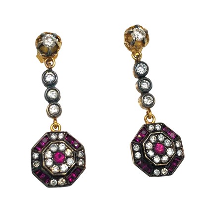 Lot 1028 - A pair of unhallmarked 8ct yellow gold...