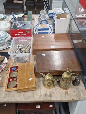 Lot 713 - Two wooden canteen and loose electroplate...