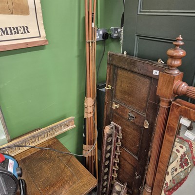 Lot 21 - A collection of vintage snooker cues and rests...