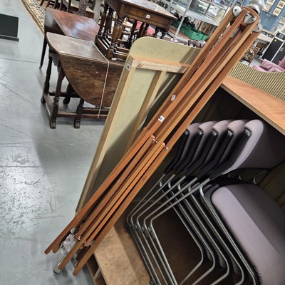 Lot 41 - A hardwood parasol frame.