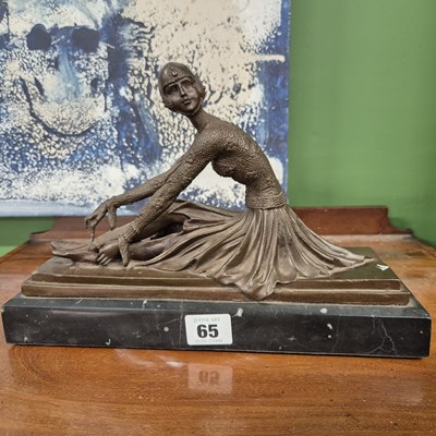 Lot 65 - An Art Deco style bronze figure