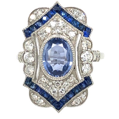 Lot 1052 - A platinum Art Deco-style hexagonal ring set...