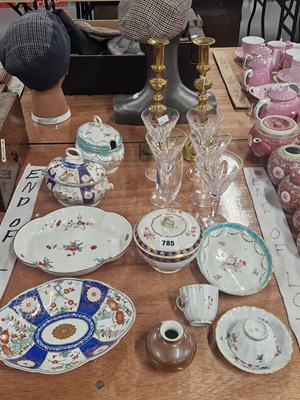 Lot 785 - Two 18th century Derby sauce tureens, covers...