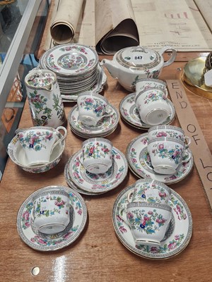 Lot 847 - An Aynsley Indian Tree pattern tea set