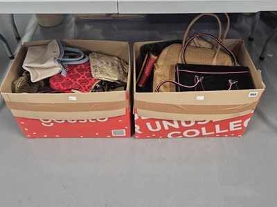 Lot 868 - A large collection of lady's handbags