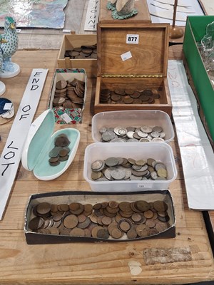 Lot 877 - British copper pennies and halfpennies...
