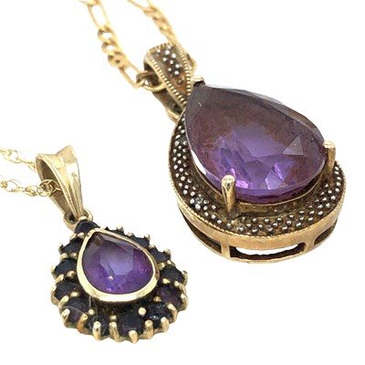 Lot 1055 - 9ct jewellery to include two gemset pendants...