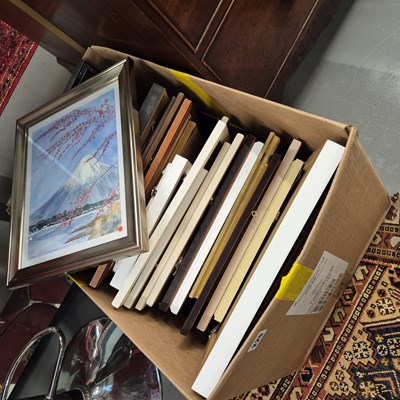 Lot 225 - A collection of oil and acrylic paintings