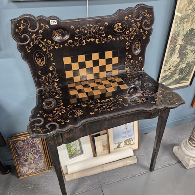 Lot 235 - A rare Georgian period Chinese export fold...