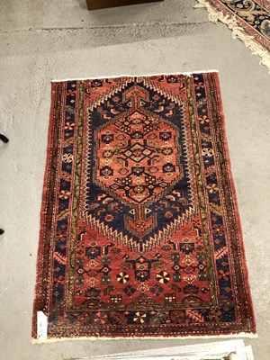 Lot 1189 - A Persian Hamadan rug. 111 x 158cm
