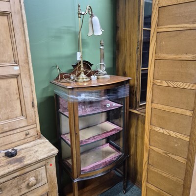 Lot 448 - An Edwardian inlaid small display cabinet. H...