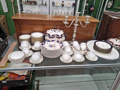 Lot 985D - A Coalport tea and coffee set, a platter, an...