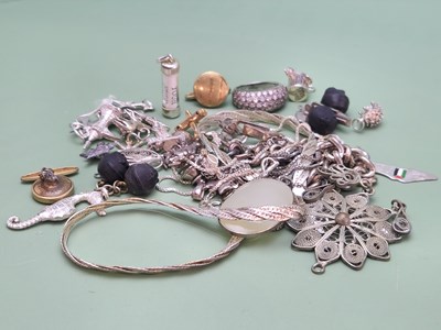 Lot 1113 - A 9ct hallmarked gold aircraft tie tac, weight...