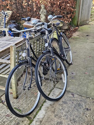 Lot 1270 - A Pashley ladies' bicycle and a Pashley gents'...