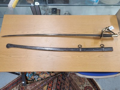 Lot 1294 - A 19th century French cavalry sabre with its...