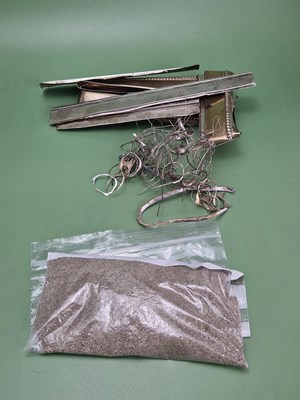 Lot 1283 - A collection of silver offcuts and scrap, 872g,...