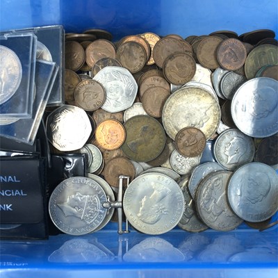 Lot 1055 - Coins and collectables - a collection of GB...