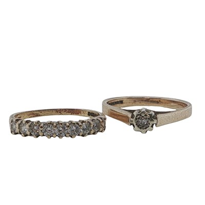 Lot 1081 - A 9ct hallmarked gold diamond single stone...