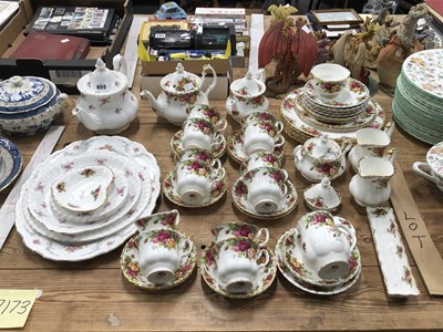 Lot 655 - Royal Albert 'Old Rose' tea and dinner wares...