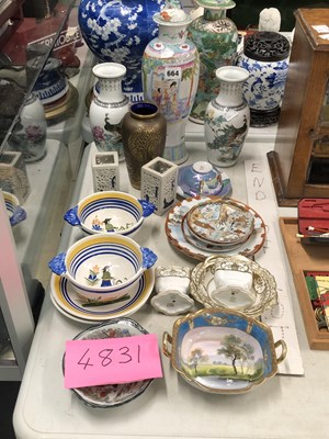 Lot 664 - A pair of Chinese vases, a famille rose vase...