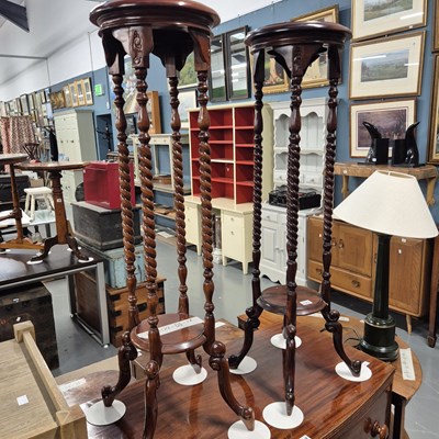 Lot 121 - A pair of antique style jardiniere stands