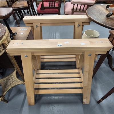 Lot 176 - A pair of adjustable trestle stands