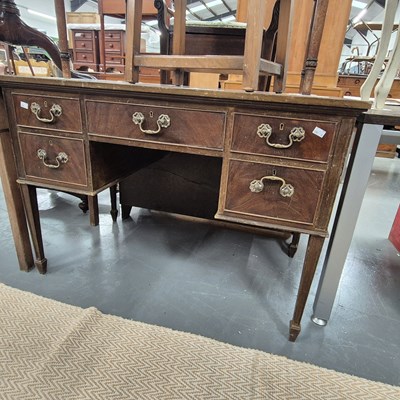 Lot 185 - A Georgian style mahogany writing table H 76cm...
