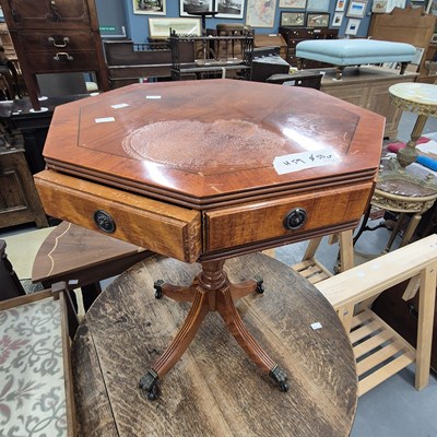 Lot 201 - A small modern drum table H 59cm Ø 50cm