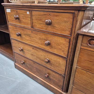 Lot 246 - A large Victorian mahogany chest of drawers H...