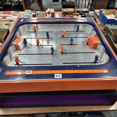 Lot 815 - A vintage retro alloy table top hockey game