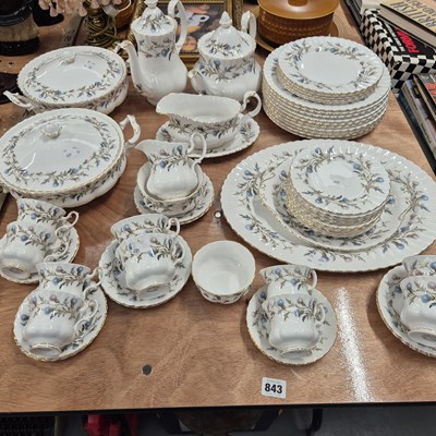 Lot 843 - A Royal Albert 'Brigadoon' tea and dinner service