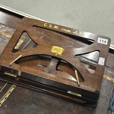 Lot 1114 - An Edwardian adjustable reading stand